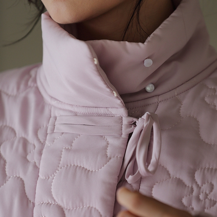 91家纺网 家纺一手货源 找家纺 洛兰沙家居馆 2024新款睡衣女秋冬季三层夹棉珊瑚绒加厚保暖两件套女士可外穿加绒家居服 淡紫色