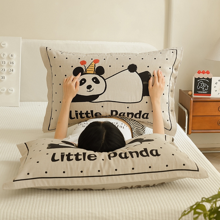 91家纺网 家纺一手货源 找家纺 2024新款全棉四层纱布枕套一对装纽扣款枕套 波点肥熊