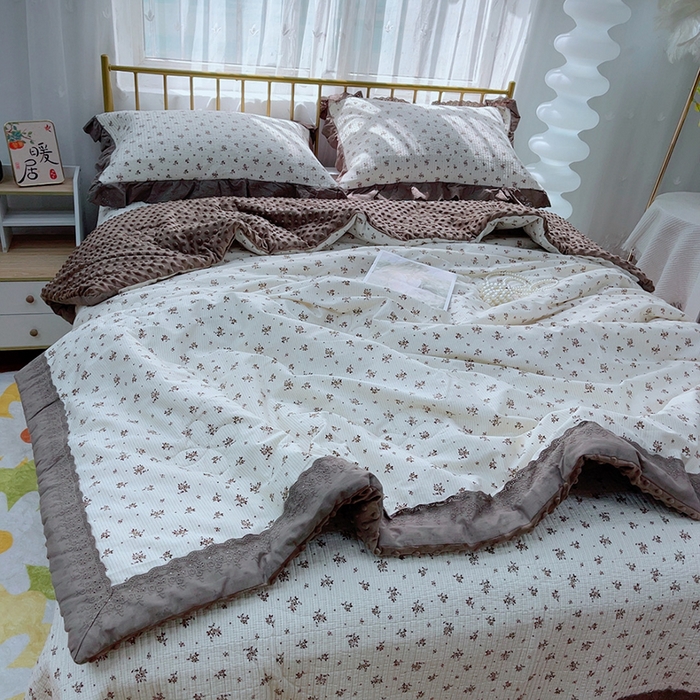 91家纺网 家纺一手货源 找家纺 暖居 2024新款包边豆豆被床盖四件套 扶苏