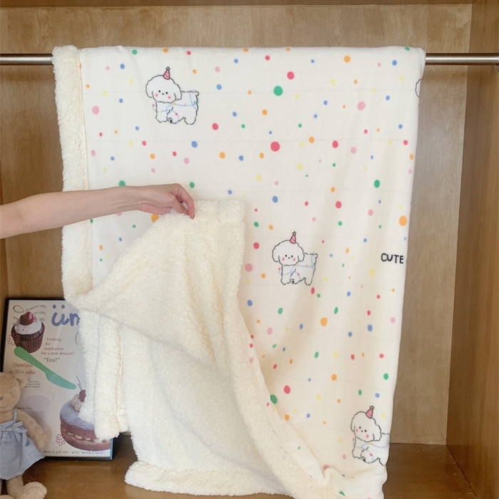 91家纺网 家纺一手货源 找家纺 桃喜 2024新款亲肤舒适牛奶绒羊羔绒毛毯 波点狗狗