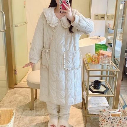 91家纺网 家纺一手货源 找家纺 洛兰沙家居馆 2024新款中国风盘扣睡袍三层夹棉加厚睡衣女冬季中长款紫色浴袍家居服套装 一件代发 套装 白色