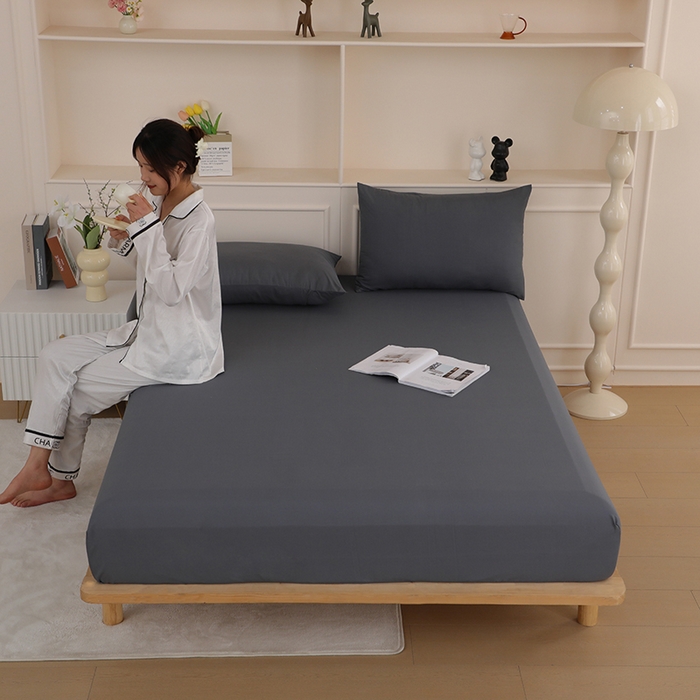 91家纺网 家纺一手货源 找家纺 沐沐家纺 2026新款亲肤舒适简约磨毛布纯色床笠 深灰