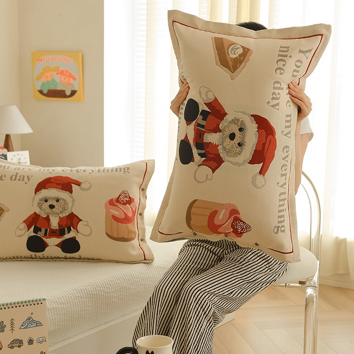 91家纺网 家纺一手货源 找家纺 2024新款全棉四层纱布枕套一对装纽扣款枕套 礼物熊