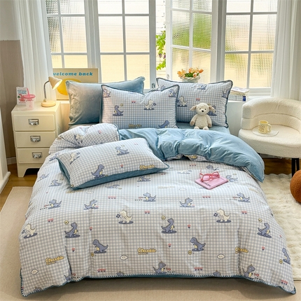 91家纺网 家纺一手货源 找家纺 总红粉佳人新款小清新卡通贝壳边三角针棉加绒四件套工艺款牛奶绒四件套