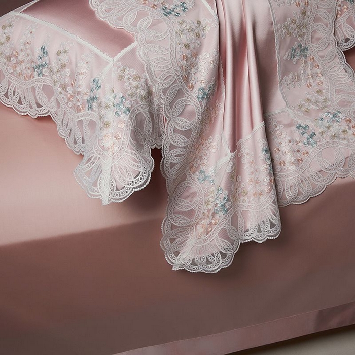 91家纺网 家纺一手货源 找家纺 （总）2024新款高端蕾丝重磅真丝棉系列四件套-芬芳细雨