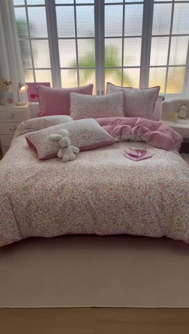 91家纺网 家纺一手货源 找家纺 红粉佳人新款小清新卡通贝壳边三角针棉加绒四件套工艺款牛奶绒四件套凝香