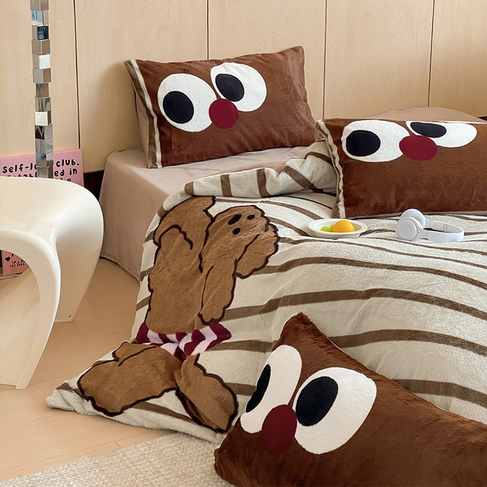 91家纺网 家纺一手货源 找家纺 安哆啦家纺 2024新款兔毛绒大版卡通牛奶绒兔兔绒印花四件套 巧克力狗