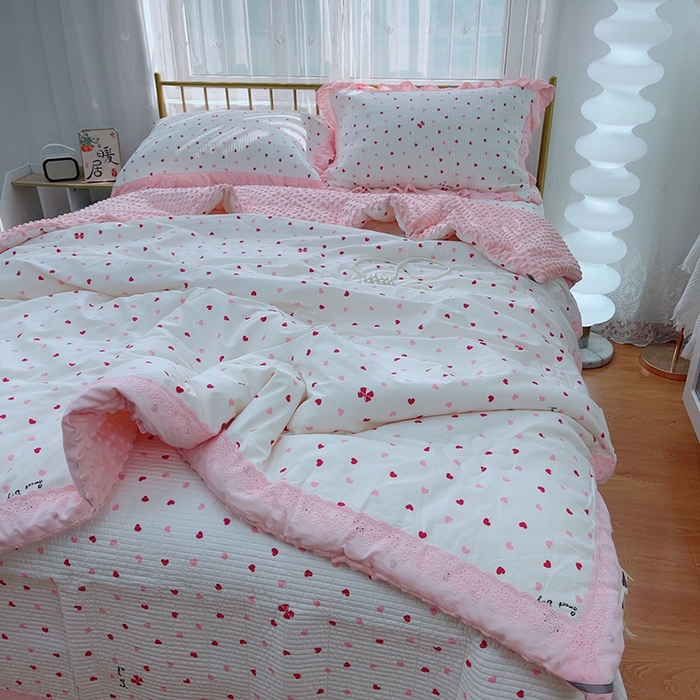 91家纺网 家纺一手货源 找家纺 暖居 2024新款包边豆豆被床盖四件套 知碟