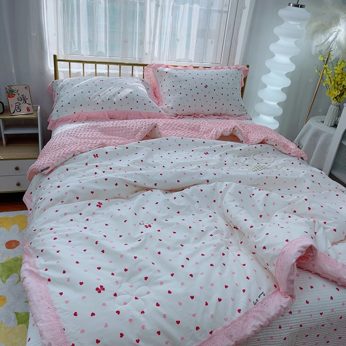 91家纺网 家纺一手货源 找家纺 暖居 2024新款包边豆豆被床盖四件套 知碟