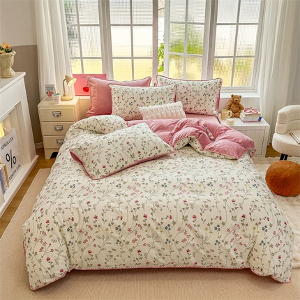 红粉佳人新款小清新卡通贝壳边三角针棉加绒四件套工艺款牛奶绒四件套凝香