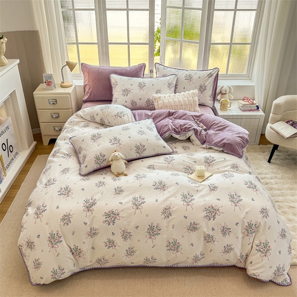 红粉佳人新款小清新卡通贝壳边三角针棉加绒四件套工艺款牛奶绒四件套香草佳人