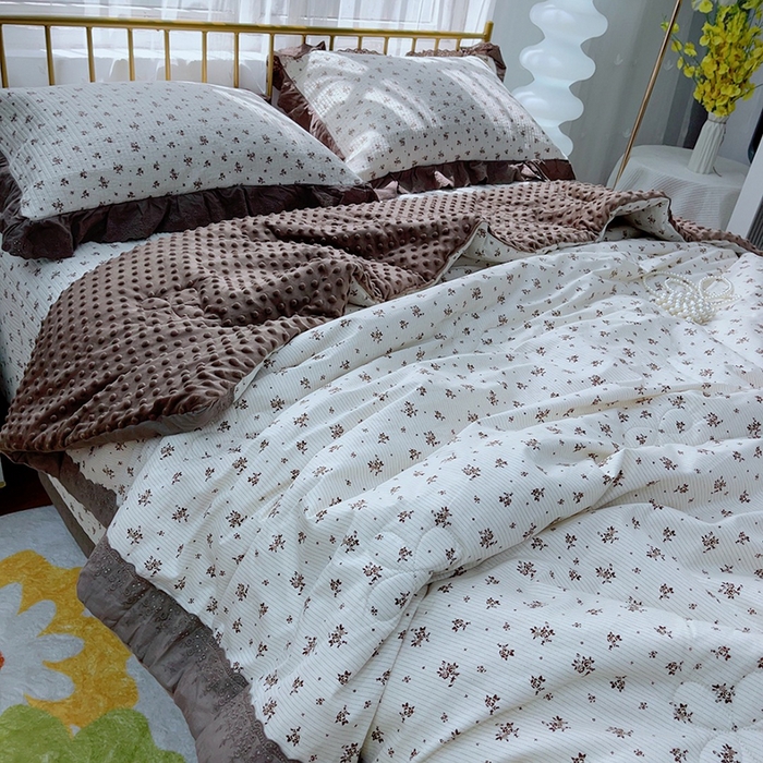 91家纺网 家纺一手货源 找家纺 暖居 2024新款包边豆豆被床盖四件套 扶苏