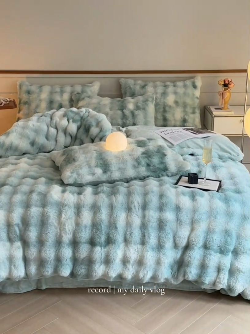 91家纺网 家纺一手货源 找家纺 畅畅家纺 2024新款AB版冬季纯色七彩兔兔绒兔毛绒牛奶绒四件套 七彩-绿