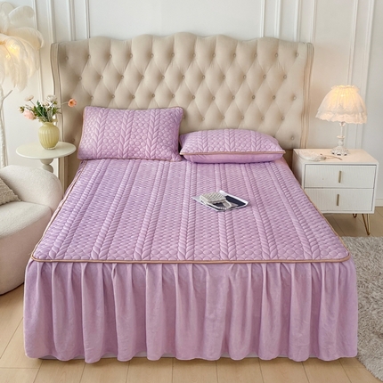 91家纺网 家纺一手货源 找家纺 （总）2024新款绗缝夹棉水晶绒麦穗款单床裙