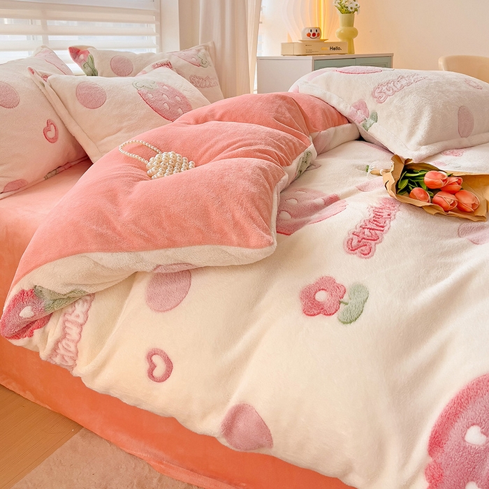 91家纺网 家纺一手货源 找家纺 2024新款加厚雪花绒印花单件被套-风格二（提供卖家秀 ） 甜蜜