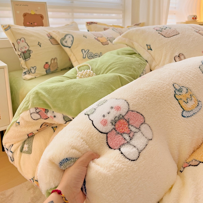 91家纺网 家纺一手货源 找家纺 2024新款加厚雪花绒印花四件套-风格二（提供卖家秀） 快乐心情