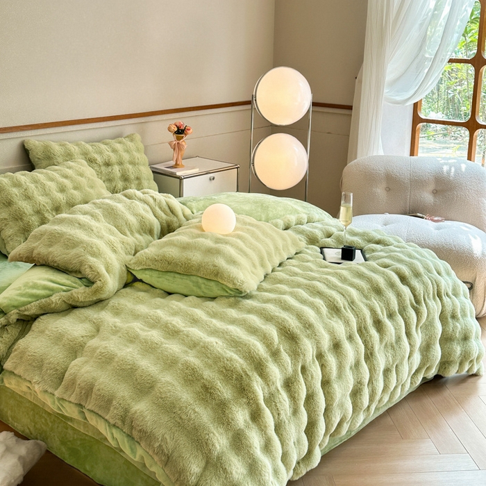 91家纺网 家纺一手货源 找家纺 畅畅家纺 2024新款AB版冬季纯色七彩兔兔绒兔毛绒牛奶绒四件套 抹茶绿