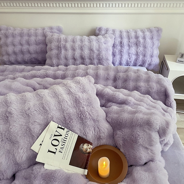 91家纺网 家纺一手货源 找家纺 畅畅家纺 2024新款AB版冬季纯色七彩兔兔绒兔毛绒牛奶绒四件套 魅力紫