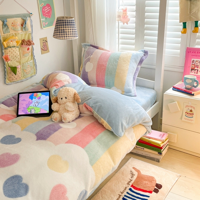 91家纺网 家纺一手货源 找家纺 川悦生活 2024新款立体雪花绒宿舍床笠款三件套四件套 彩虹爱心兰