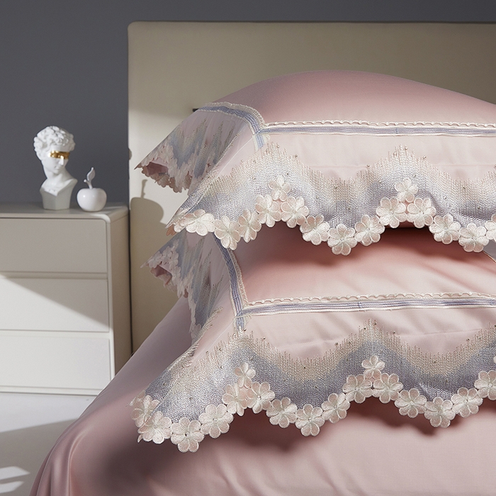 91家纺网 家纺一手货源 找家纺 2024新款高端蕾丝重磅真丝棉系列四件套-花言蜜语粉