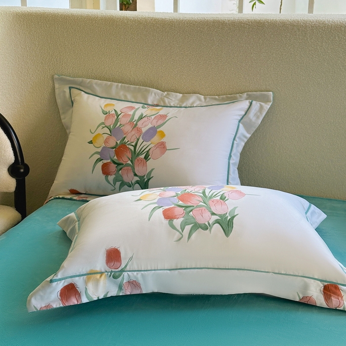 91家纺网 家纺一手货源 找家纺 2025新款A纯棉B牛奶绒四件套13376全棉加绒一字绣宽边轻奢套件-夹棉款 幽韵飘香