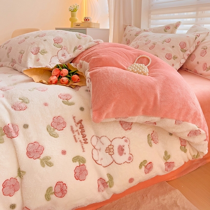 91家纺网 家纺一手货源 找家纺 （总）2024新款加厚雪花绒印花单件被套-风格二（提供卖家秀 ）