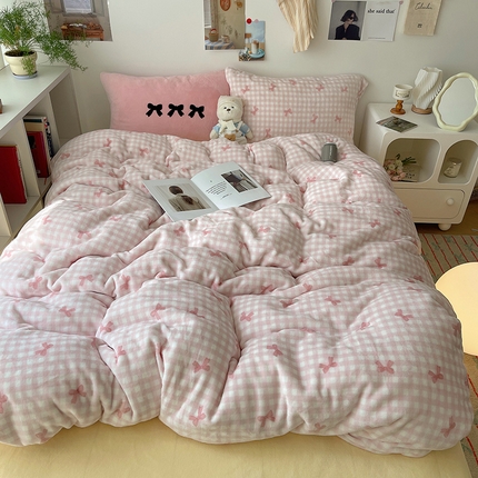 91家纺网 家纺一手货源 找家纺 （总）2024新款A类ins少女小清新蝴蝶爱心蝴蝶结毛巾绣混搭牛奶绒系列四件套