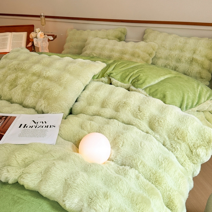 91家纺网 家纺一手货源 找家纺 畅畅家纺 2024新款AB版冬季纯色七彩兔兔绒兔毛绒牛奶绒四件套 抹茶绿