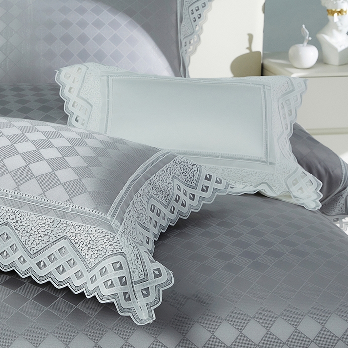 91家纺网 家纺一手货源 找家纺 2024新款高端蕾丝重磅真丝棉系列四件套-克莱斯特 克莱斯特 浅灰