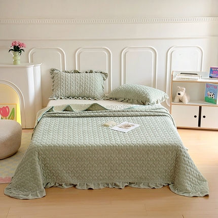 91家纺网 家纺一手货源 找家纺 （总）美梦家纺 2024新款素色牛奶绒花边床盖系列