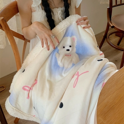 91家纺网 家纺一手货源 找家纺 桃喜 2024新款亲肤舒适牛奶绒羊羔绒毛毯 可爱比熊