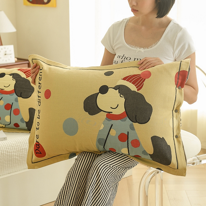 91家纺网 家纺一手货源 找家纺 2024新款全棉四层纱布枕套一对装纽扣款枕套 波点小红帽