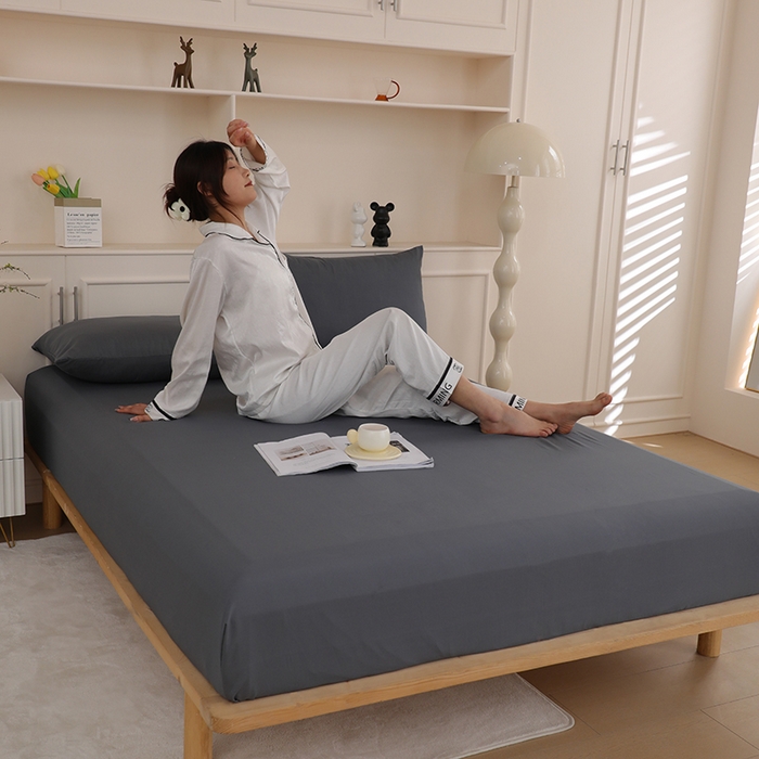 91家纺网 家纺一手货源 找家纺 沐沐家纺 2026新款亲肤舒适简约磨毛布纯色床笠 深灰