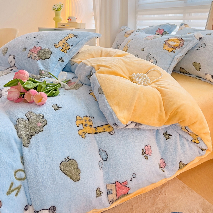 91家纺网 家纺一手货源 找家纺 2024新款加厚雪花绒印花单件被套-风格二（提供卖家秀 ） 动物世界