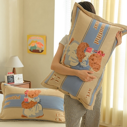 91家纺网 家纺一手货源 找家纺 2024新款全棉四层纱布枕套一对装纽扣款枕套 汤姆女士