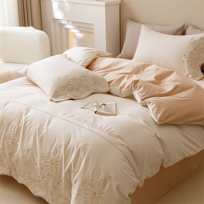 91家纺网 家纺一手货源 找家纺 艾莱家纺 2024新款A类新疆长绒棉加厚柔顺磨毛四件套-花开烂漫 花开烂漫-白鹭