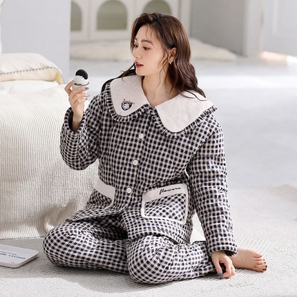 91家纺网 家纺一手货源 找家纺 （总）洛兰沙家居馆 2024新款清新款睡衣女秋冬季三层夹棉珊瑚绒加厚保暖两件套女士可外穿加绒家居服