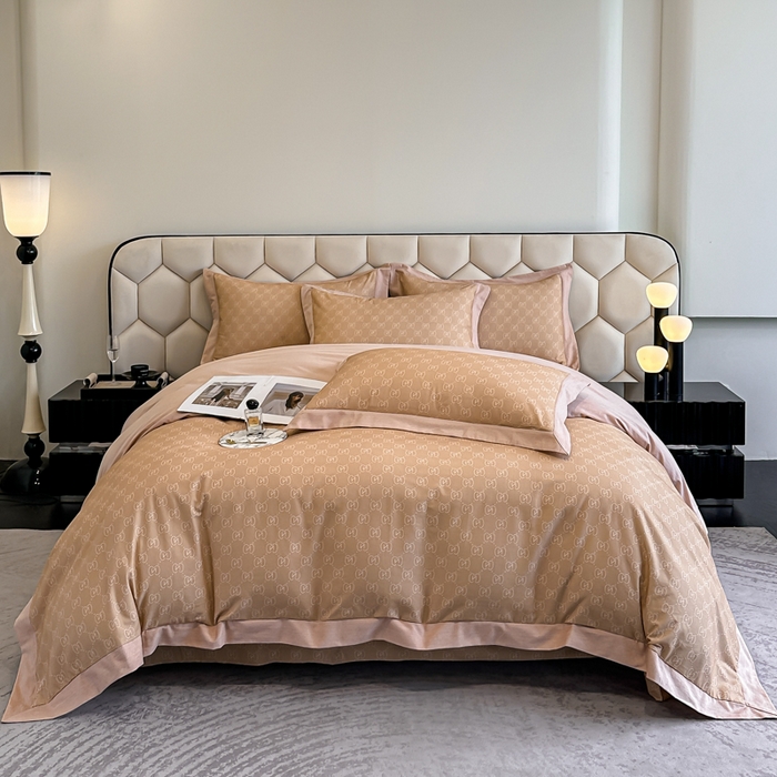 91家纺网 家纺一手货源 找家纺 雲归梦 2024新款全棉纯棉轻奢加厚磨毛拼角工艺四件套 罗拉-香槟金