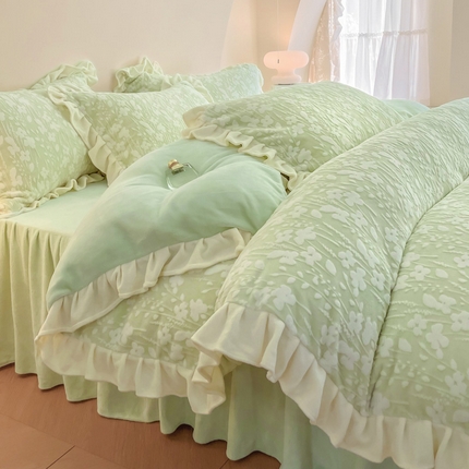 91家纺网 家纺一手货源 找家纺 2024新款加厚牛奶绒韩版雕花四件套风格1（温馨） 飞鸟