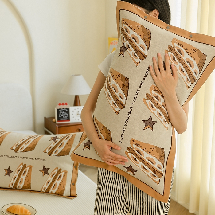 91家纺网 家纺一手货源 找家纺 2024新款全棉四层纱布枕套一对装纽扣款枕套 明星三明治