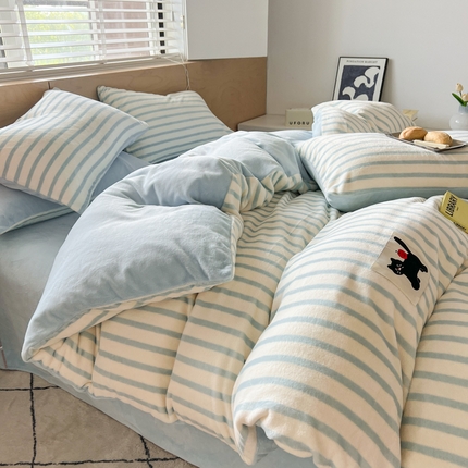 晨曦家纺 2024新款加厚无印风牛奶绒四件套 条纹猫咪-樱蓝