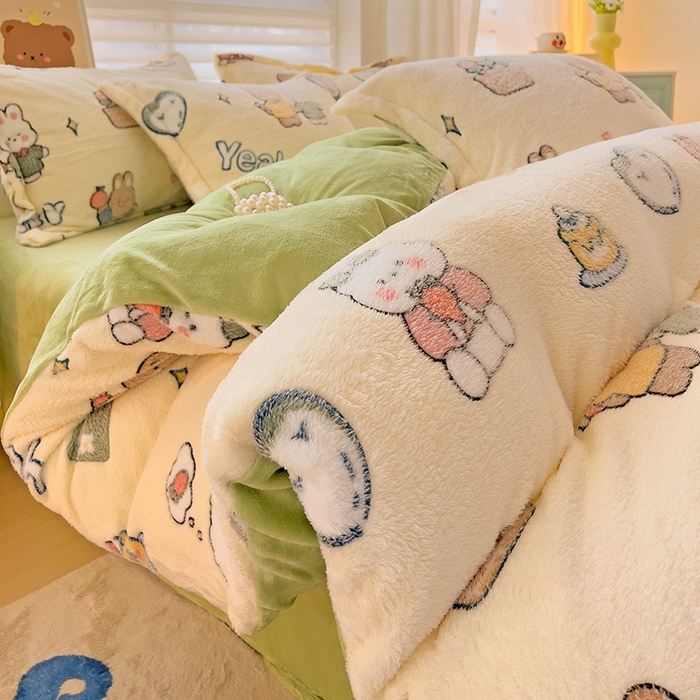 91家纺网 家纺一手货源 找家纺 2024新款加厚雪花绒印花四件套-风格二（提供卖家秀） 快乐心情