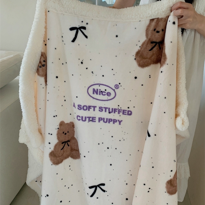 91家纺网 家纺一手货源 找家纺 桃喜 2024新款亲肤舒适牛奶绒羊羔绒毛毯 点点小熊