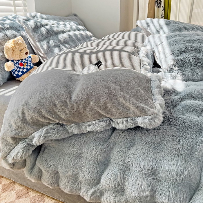 91家纺网 家纺一手货源 找家纺 畅畅家纺 2024新款AB版冬季纯色七彩兔兔绒兔毛绒牛奶绒四件套 高级灰