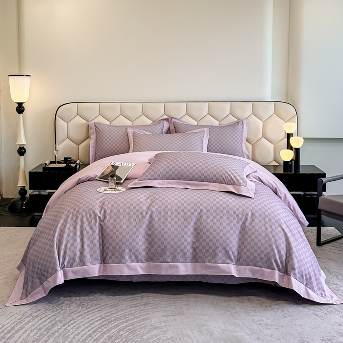 91家纺网 家纺一手货源 找家纺 雲归梦 2024新款全棉纯棉轻奢加厚磨毛拼角工艺四件套 克洛伊-香芋紫