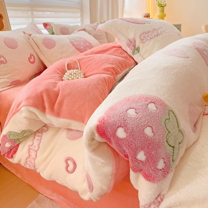 91家纺网 家纺一手货源 找家纺 （总）2024新款加厚雪花绒印花四件套-风格二（提供卖家秀）