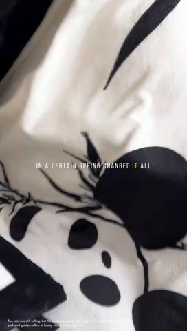 91家纺网 家纺一手货源 找家纺 安哆啦家纺 2024新款兔毛绒大版卡通牛奶绒兔兔绒印花四件套 国风熊猫