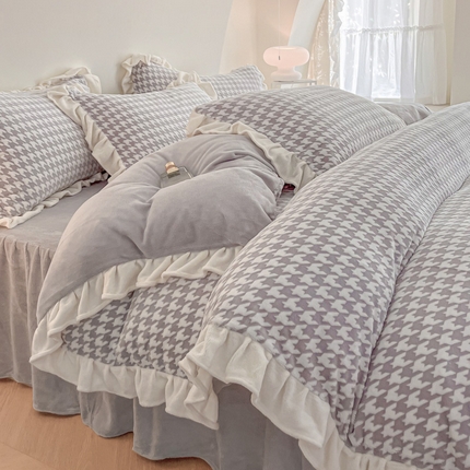 91家纺网 家纺一手货源 找家纺 2024新款加厚牛奶绒韩版雕花四件套风格1（温馨） 飞鸟