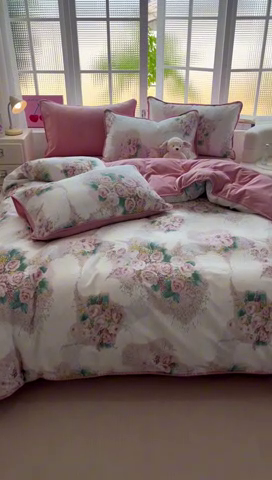 91家纺网 家纺一手货源 找家纺 红粉佳人新款小清新卡通贝壳边三角针棉加绒四件套工艺款牛奶绒四件套浪漫花舞