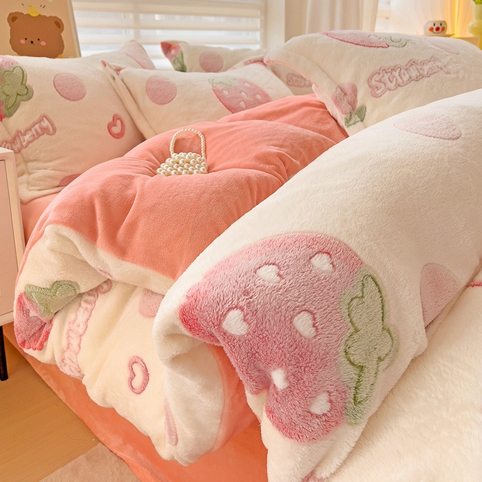 91家纺网 家纺一手货源 找家纺 2024新款加厚雪花绒印花单件被套-风格二（提供卖家秀 ） 甜蜜